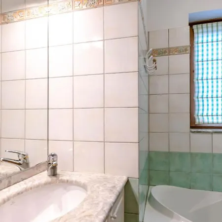 6br Savoyard Chalet - What'app - 0039-3512-039-610 - For Reservations! * Σαμονί