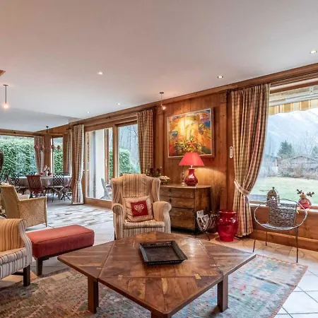 6br Savoyard Chalet - What'app - 0039-3512-039-610 - For Reservations! *